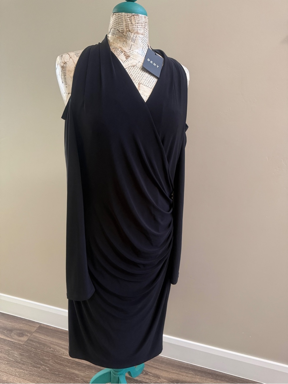 DKNY Black Long-Sleeve Draped Cold-Shoulder Midi Dress